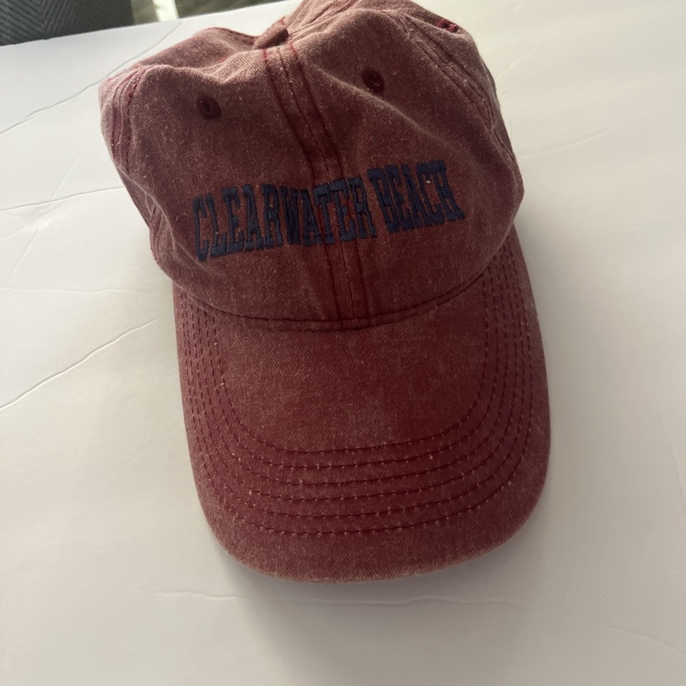 Adjustable hat